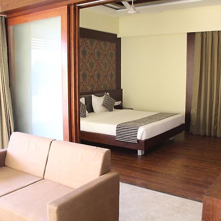 Krishna Beach Resorts - Диу Екстериор снимка